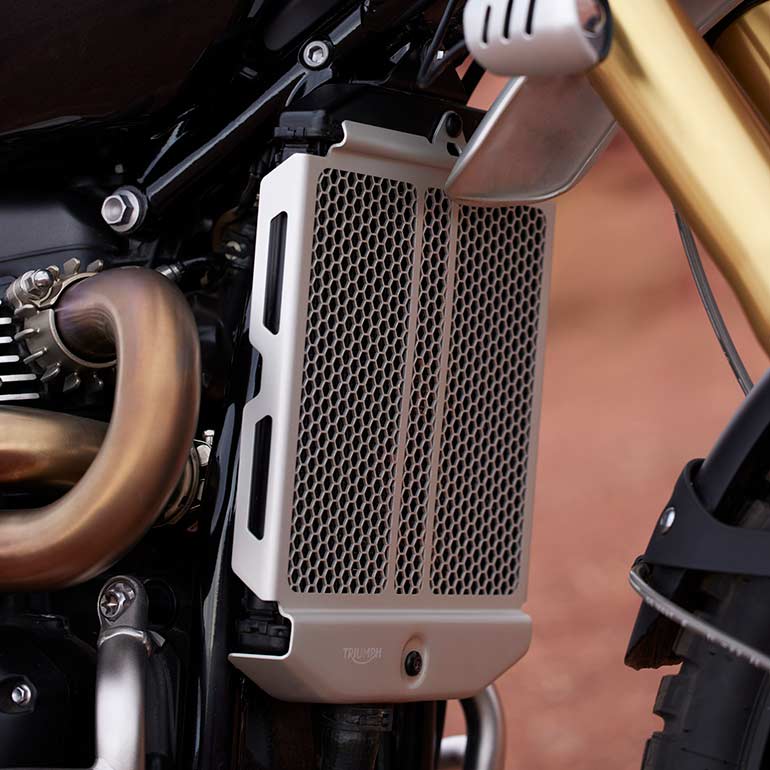 Triumph scrambler xe accessories shop